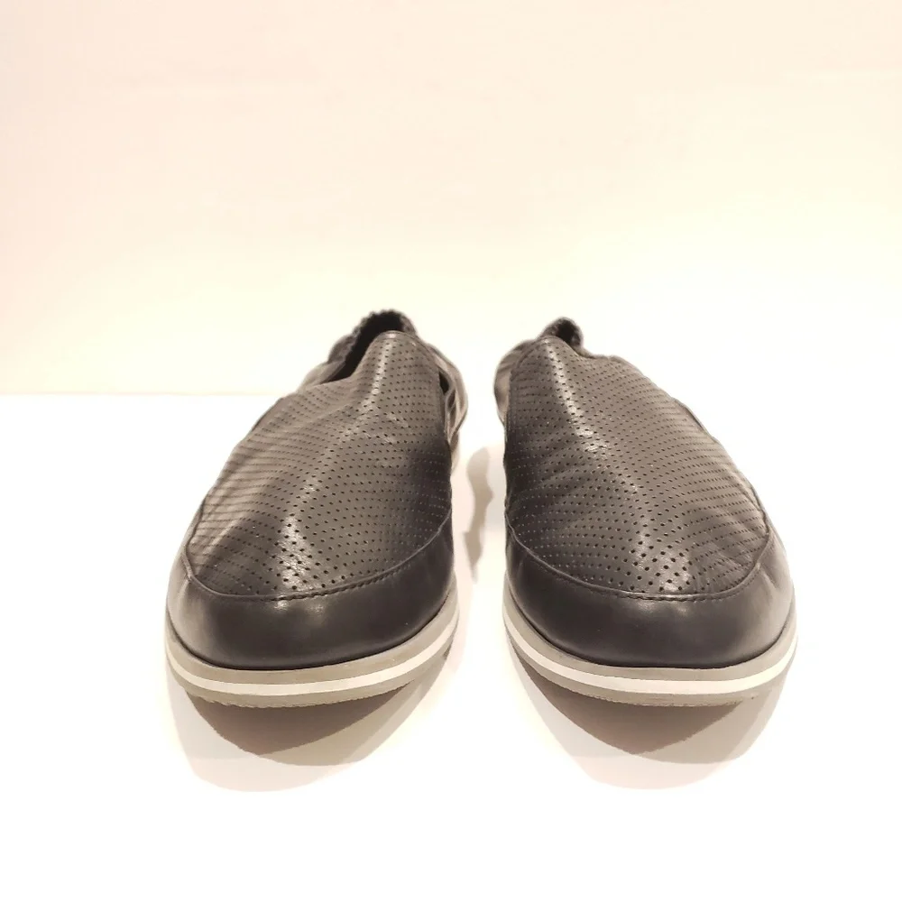 Prada Mens size 9.5 4d slip on black leather shoes sneakers loafer hybrid shoe